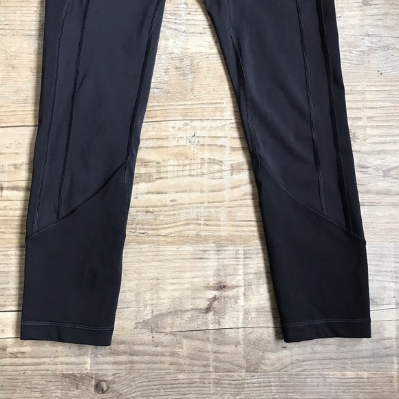 Lululemon All The Right Places Crop - Picture 2 of 7